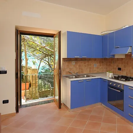 Apartament Lemon Garden